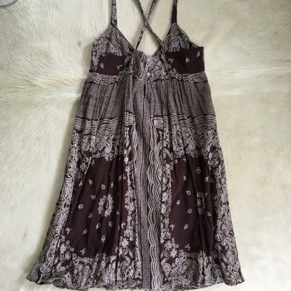 criss-cross strapped sundress